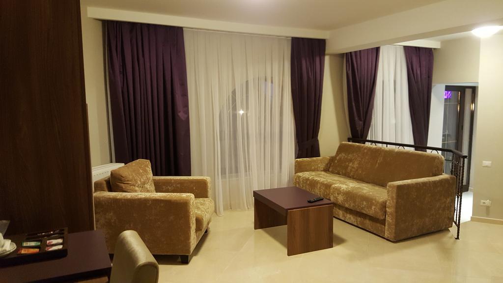 Hotel Miruna - New Belvedere Poiana Brasov Kamer foto